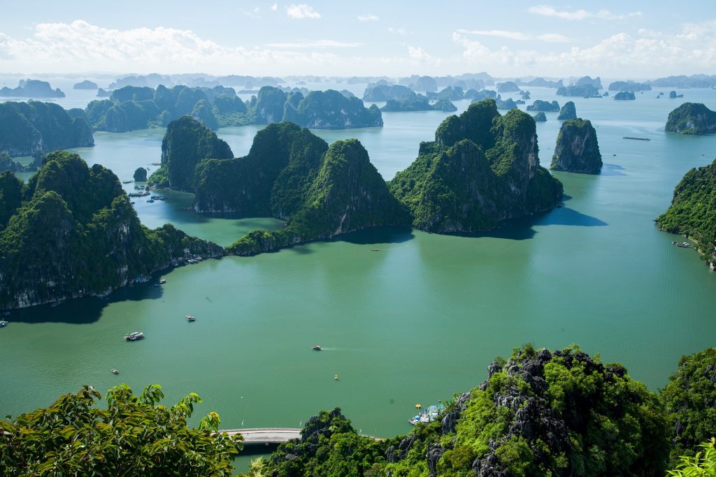 Vietnam-Ha Long